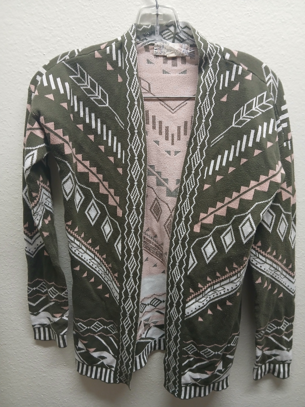 Pink Republic Olive Green & Blush Geometric Open-Front Cardigan